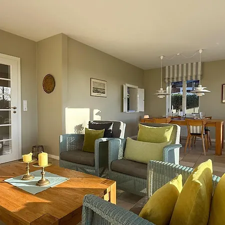 Reethaus-am-strand Semesterbostad